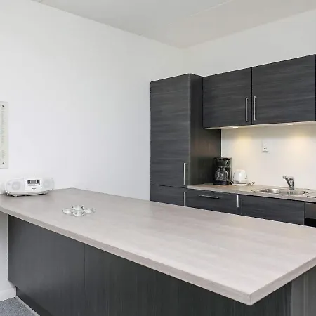 Apartment V