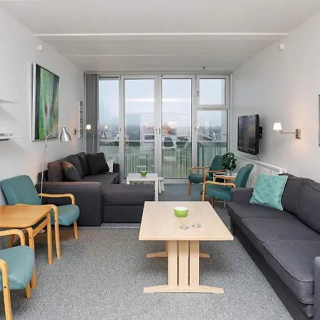 Apartment V